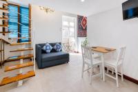 TwentySeven 1Bed Apartment Steps from Sliema front - Bed and Breakfast Sliema