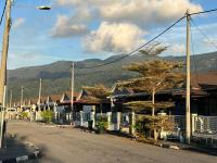 Villa Umar Home Stay - B&B Kampung Permatang Serentang