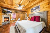 Relaxing Cabin-Hot Tub-Game Room-Large outdoors - Chambres d'hôtes Sevierville