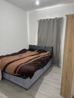 2 Bed Flat in Cheetham Hill, M8 close to Etihad and AO Arena - B&B Manchester