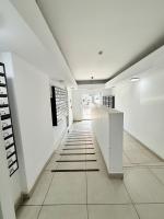Contemporary Studio with Balcony - New Building - Ferienwohnung Bukarest
