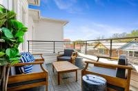 Rooftop Patio and close to King Street - Chambres d'hôtes Charleston