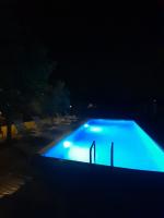 Apartman Maga 2 - Ferienwohnung Gnjilišta