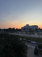 Renaissance Apartment Chisinau - Ferienwohnung Chişinău