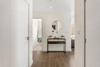 Stylish 2 BR Apt - Sleeps 8 - Wi-Fi - Near Wembley - B&B Hatch End