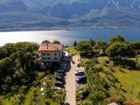 Apartaments - Villa delle Querce - B&B Tremosine