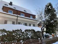 Am Sachsenstein - Zum Skiflieger - B&B Bernsbach