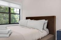 Luxury Modern Condo Near Notre Dame 2BD 2BA - B&B South Bend