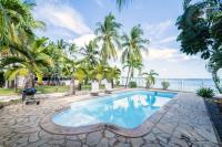 The White Villa Beachfront and Sunset Luxury - B&B Albion