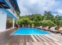 Villa KYO, entre mer et forêt - B&B Deshaies