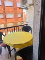 Spacious 3 bedroom apartment in La Ràpita - B&B Sant Carles de la Ràpita