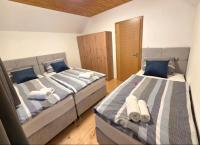 Petar - B&B Kamešnica