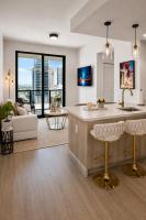 Brickell Luxury Condo FREE PARKING Balcony Gym Pool - B&B Miami