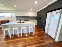 Jaspa - River Views - Bring your own linen - Chambres d'hôtes South West Rocks