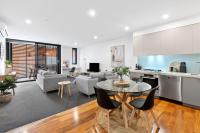 Pier Point 404- Luxe on Geelong Waterfront, 2 BDRM - B&B Geelong