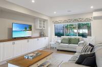 The panorama retreat- sleeps 12, aircon, brand new, great multifamily stay, beach, wineries, golf - B&B Portarlington