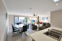 Casa Laut Family friendly short walk to the beach Pets upon agreement Sleeps 6 - B&B Indented Head