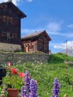 Chalet La Grange à Philippe - Bed and Breakfast Evolène