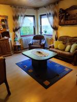 Ferienwohnung Waldblick - Ferienwohnung Langenfeld