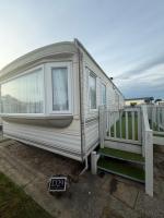 Yellow Rose Caravan Retreat - B&B Skegness