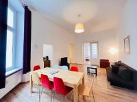 BerlinLux Apartment Alexandeplatz - Geräumige 3-SZ-Apartment mit 2 vollen Badezimmern in Berlin-Mitte nahe Alexander Platz - Chambres d'hôtes Berlin