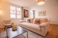 Modern Apartment in Central Basel near Rhine - Special TOP LUX 22 Apartment, up to 3 guests - B&B Basilea