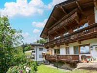 Apartment in Mayrhofen with a balcony - B&B Mayrhofen