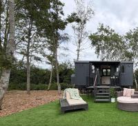 Lux Hut Nestled between The Cotswolds & Stratford - Chambres d'hôtes Weston on Avon