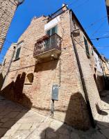 Dimora Intra Alborgodiffuso, Casa design nel borgo medioevale di Serracapriola - B&B Serracapriola