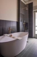 The Entrepreneur - 2 Bedroom, Balcony, Sea View