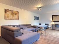 Aina Living 2 near Stuttgart Terrace - Chambres d'hôtes Freiberg am Neckar