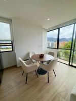 apartment with parking and a nice view - Bed and Breakfast Bogota