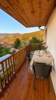 Panorama Sky Apartment -11 min by walk to Old Town - Free Parking - Chambres d'hôtes Sarajevo
