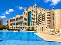 Sunset Resort- First Line & Pool - Private Ap - B&B Pomorie
