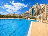 Sunset Resort- First Line & Pool - Private Ap - B&B Pomorie