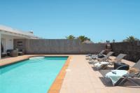 Casa Kiko by Optima Villas - Bed and Breakfast Playa Blanca