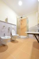 Habitación Doble con baño privado - 2 camas