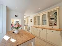 Elegant Windsorian Townhouse in Central Windsor with Garden close to Ascot and Legoland - Chambres d'hôtes Windsor