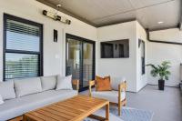 Victory Terraces D Walk to Cowboys Stadium Game room and Rooftop patio - Bed and Breakfast Arlington