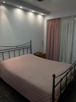 Cozy beach apartment in Saronida - Ferienwohnung Saronída