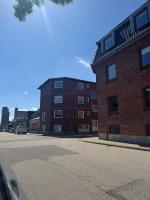 Hygge Home Aalborg, Free Parking & 15 Min to City Centre - B&B Nørresundby