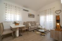 Apartman Sunrise - Ferienwohnung Pula