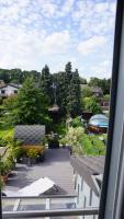 Großes Dachzimmer vor den Toren Kölns - B&B Frechen