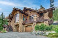 Hilltop Breck Home: Hot Tub, Views & Walk to Town - Chambres d'hôtes Breckenridge