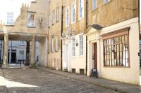 Hidden Georgian Apartment - Central Bath - B&B Bath