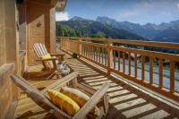 Chalet Serbijanka Alpine Retreat with Hammam Sauna and Jacuzzi for 14 Gueststs - B&B Manigod