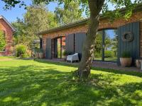 Ferienwohnung EINS Hof Himmelgrün - Ferienwohnung Saal