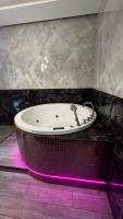 Family Suite with Spa Bath