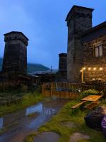 Nizharadze's Tower - Bed and Breakfast Ushguli