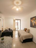 Dpto céntrico c balcon, terraza y pileta - B&B Córdoba